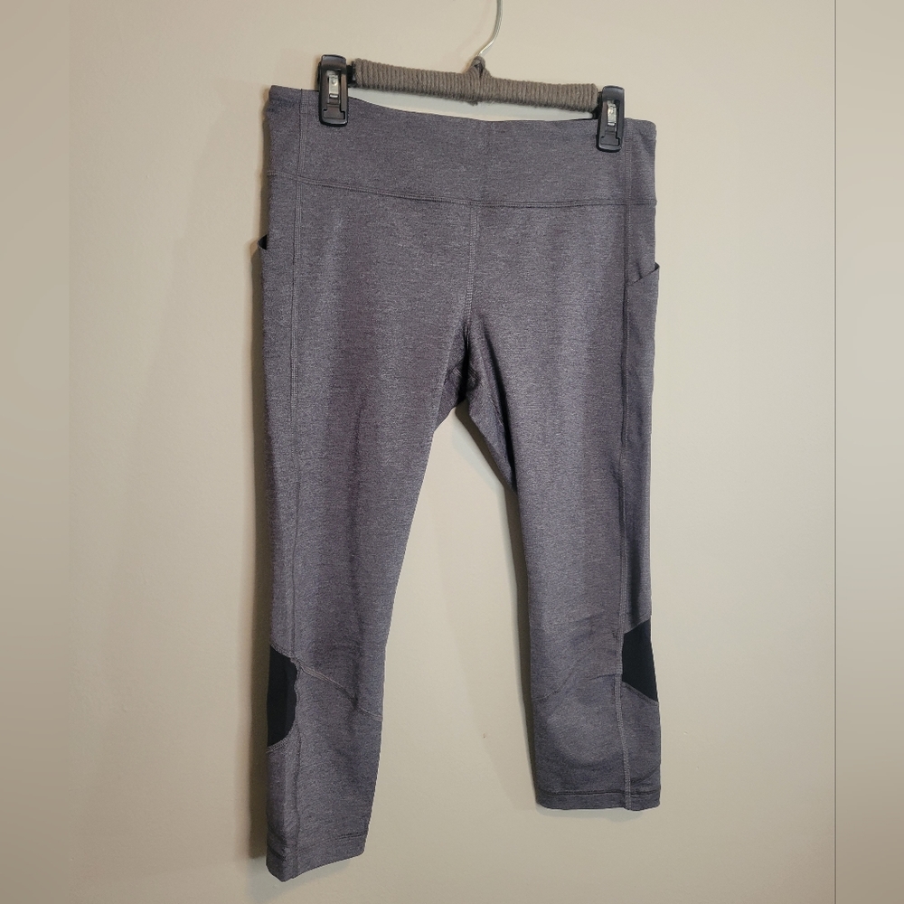 Lululemon Grey yoga pant 23" inseam